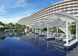 Hilton Okinawa Chatan Resort 3