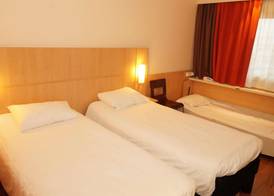 Ibis Warszawa Ostrobramska 5