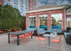 Hilton Garden Inn Hoffman Estates 2