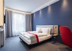 Holiday Inn Express MUNICH CITY WEST by IHG 5