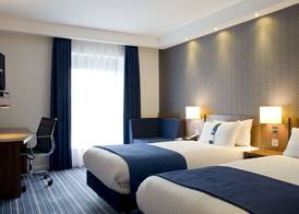 Holiday Inn Express DUNSTABLE by IHG 4