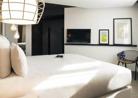 Mercure Valence 5