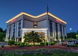 Hampton Inn Elizabeth City 2
