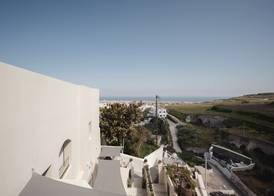 Hotiday Santorini Mesaria 2