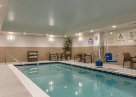 Hampton Inn & Suites - Knoxville Papermill Drive, TN 4