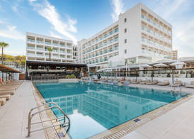 Napa Mermaid Hotel & Suites 2