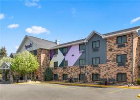 Spark By Hilton Eden Prairie 4