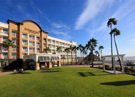 DoubleTree by Hilton Galveston Beach 2
