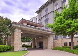 Hampton Inn & Suites Legacy Park-Frisco 4