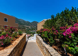 Filion Suites Resort & Spa 4