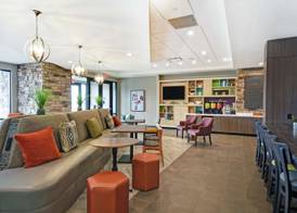Home2 Suites By Hilton Beloit 4