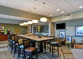 Hampton Inn Lewisburg 4