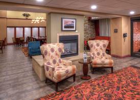 Hampton Inn & Suites Rifle 4