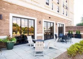 Hampton Inn & Suites Dobson 2