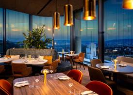 Radisson Blu Hotel at Porsche Design Tower Stuttgart 2