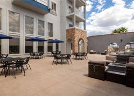 Hampton Inn & Suites by Hilton Mesquite 2