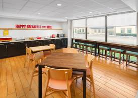 Hampton Inn Chicago-Midway Airport 5