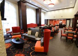 Hampton Inn & Suites Albany at Albany Mall 2