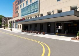 Hampton Inn & Suites Grand Rapids Downtown 2