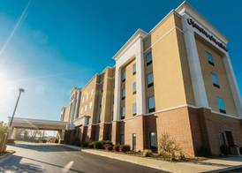 Hampton Inn & Suites Effingham 3