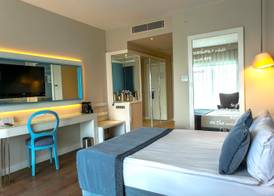 Seashell Resort & Spa 4