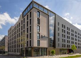 Radisson Hotel & Suites Zurich 3
