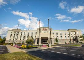 Hampton Inn & Suites Tilton 3