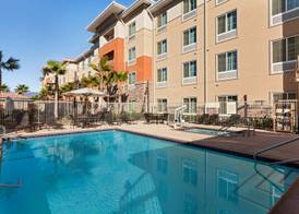 Hampton Inn & Suites San Bernardino 4
