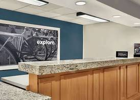Hampton Inn Lubbock 3