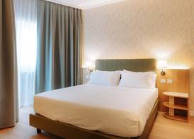 Mövenpick Hotel Bari 4