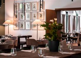 Mercure Maintenon 2
