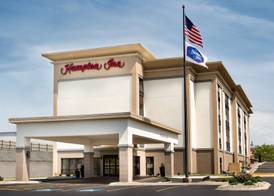 Hampton Inn St. Joseph 2