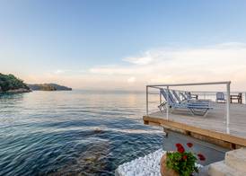 Oasis Hotel 4