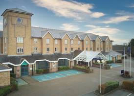 DoubleTree by Hilton London Elstree 3