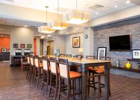 Hampton Inn Kalamazoo 5
