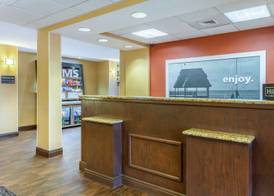 Hampton Inn Biloxi/Ocean Springs 2