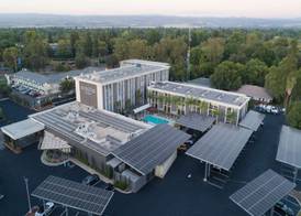 DoubleTree by Hilton Chico 2