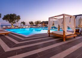 Kamari Beach 3