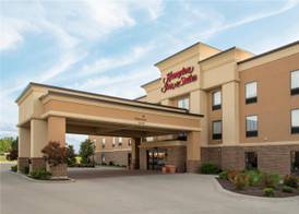 Hampton Inn & Suites Crawfordsville 4
