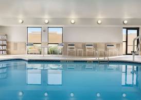 Hampton Inn Battle Creek 3