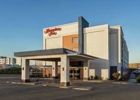 Hampton Inn Portland Airport, OR 2