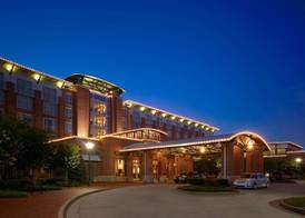 The Chattanoogan Hotel, Curio Collection By Hilton 4