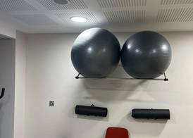 Kyriad Prestige Pau – Palais des Sports 3
