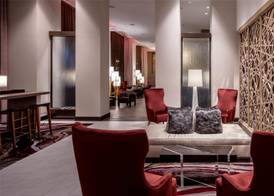 Embassy Suites by Hilton Minneapolis Downtown 3