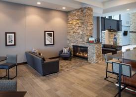 DoubleTree by Hilton Madison East 5