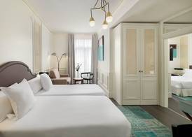 Boutique Hotel H10 Villa de la Reina 5