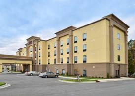Hampton Inn & Suites Shelby, North Carolina 2