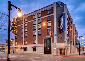 Hilton Garden Inn Terre Haute 5