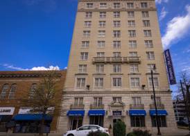 Hampton Inn & Suites Montgomery-Downtown 2