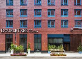 DoubleTree by Hilton New York Times Square West 2